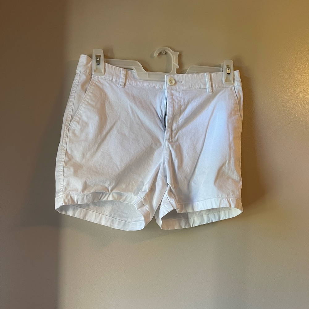 Amazon Essentials- Women's White Shorts